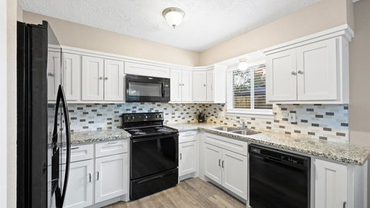 Spring null-story, 4-bed 4551 Algernon Drive-idx