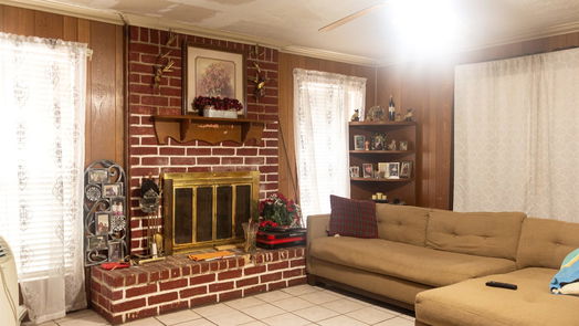 Spring 2-story, 3-bed 2430 Summer Spring Drive-idx