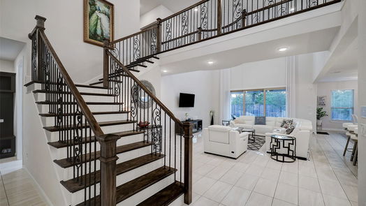 Tomball 2-story, 5-bed 27 Floral Vista Drive-idx