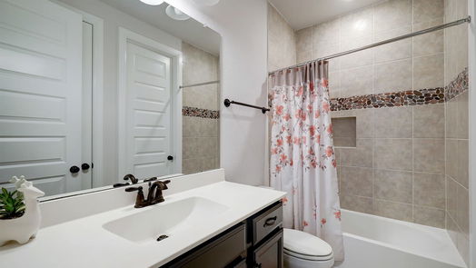 Tomball 2-story, 5-bed 27 Floral Vista Drive-idx