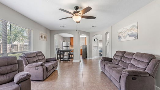 Tomball 2-story, 3-bed 20110 Glacier Falls Drive-idx