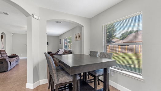 Tomball 2-story, 3-bed 20110 Glacier Falls Drive-idx