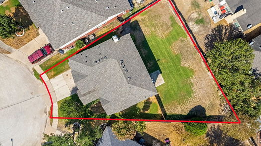 Tomball 2-story, 3-bed 20110 Glacier Falls Drive-idx