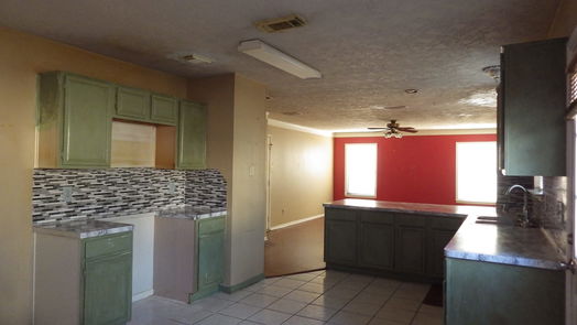 Tomball 2-story, 4-bed 22506 Willow Branch Lane-idx