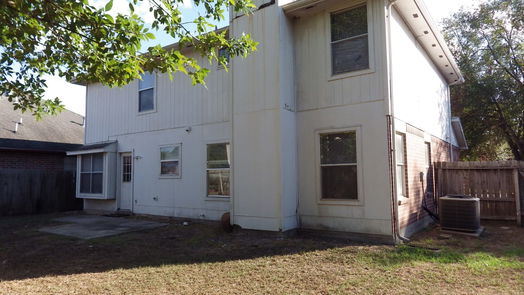 Tomball 2-story, 4-bed 22506 Willow Branch Lane-idx