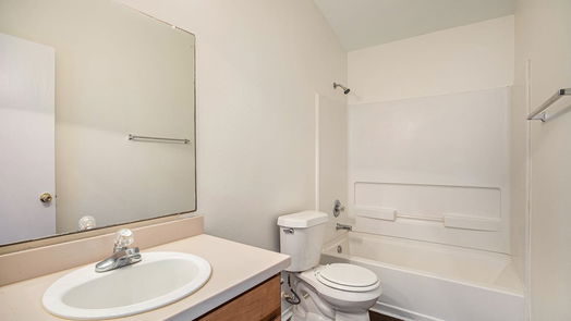 Tomball 2-story, 3-bed 8722 Sunset Pond Drive-idx
