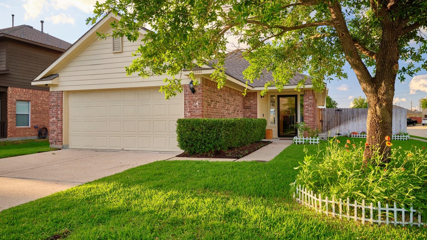 Tomball 1-story, 3-bed 10806 Elgar Lane-idx