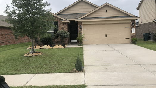 Tomball 1-story, 3-bed 23607 Umbrella Pine Drive Drive-idx