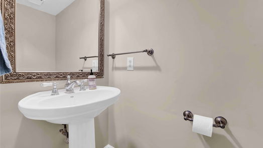 Tomball 2-story, 3-bed 24003 Doverwick Drive-idx
