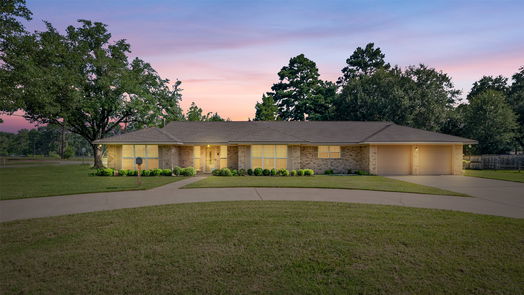 Tomball 1-story, 3-bed 534 W Hufsmith Road-idx