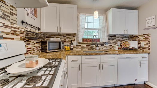 Tomball 1-story, 2-bed 204 Moore Street-idx