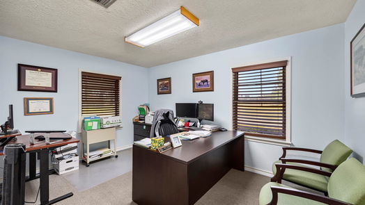 Tomball 1-story, 3-bed 200 Baker Drive-idx