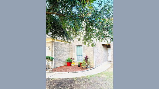 Tomball 2-story, 5-bed 19306 English Pine Court-idx