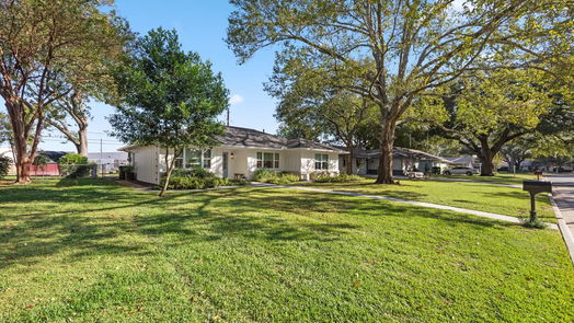 Tomball null-story, 3-bed 722 Barbara Street-idx