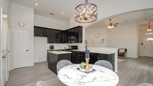 Tomball null-story, 3-bed 17603 Memorial Falls-idx