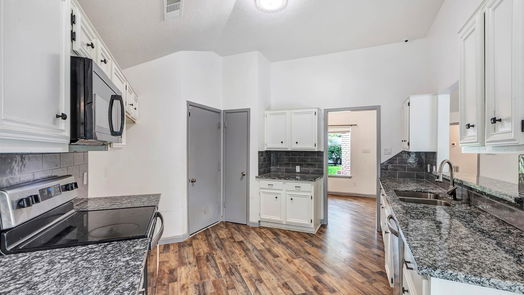 Tomball 1-story, 3-bed 22819 River Birch Drive-idx