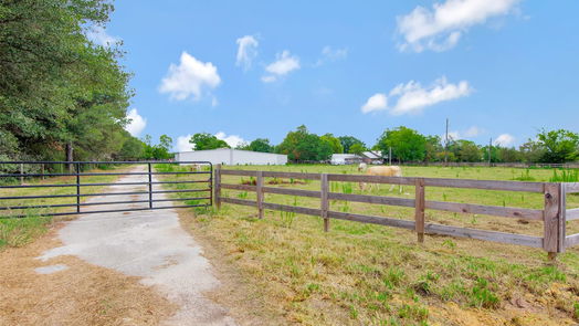 Tomball 1-story, 3-bed 21610 Mueschke Road-idx