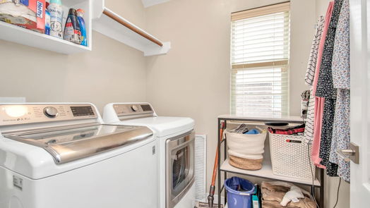 Tomball null-story, 3-bed 12002 Mariposa Canyon Drive-idx