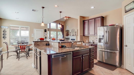 Tomball 2-story, 4-bed 17615 Fritz Falls Court-idx