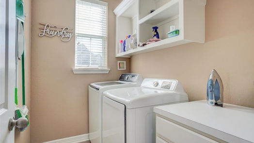 Tomball 2-story, 4-bed 17615 Fritz Falls Court-idx