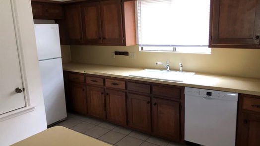 Tomball 2-story, 4-bed 23122 Kobs Road-idx
