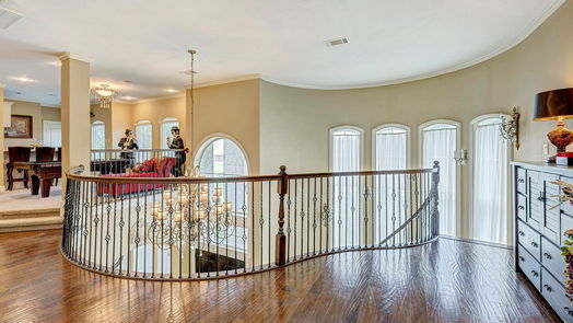 Tomball 2-story, 5-bed 19715 Lake Stone Court-idx