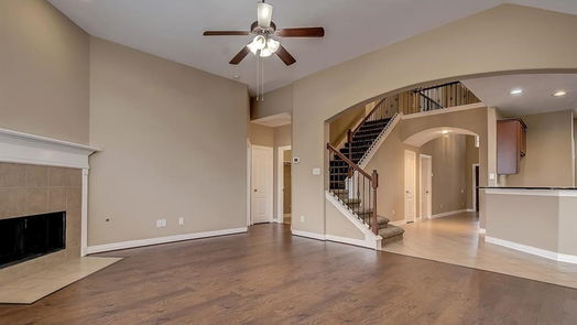 Tomball 2-story, 4-bed 15818 Maple Falls Court-idx