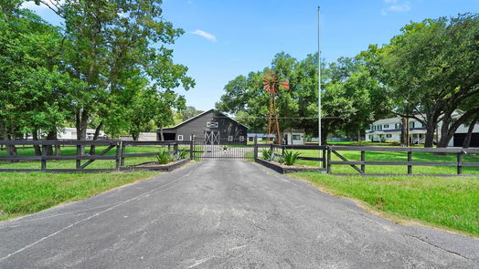 Tomball 2-story, 5-bed 22022 Loblolly Drive-idx