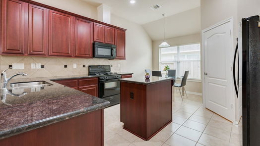 Tomball 1-story, 3-bed 18922 Pinewood Point Lane-idx