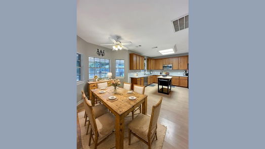 Tomball 2-story, 4-bed 25911 Fountaine Bleau Drive-idx