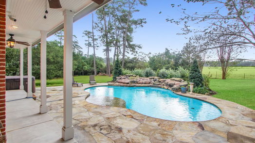 Tomball 2-story, 6-bed 18023 Country Hills-idx