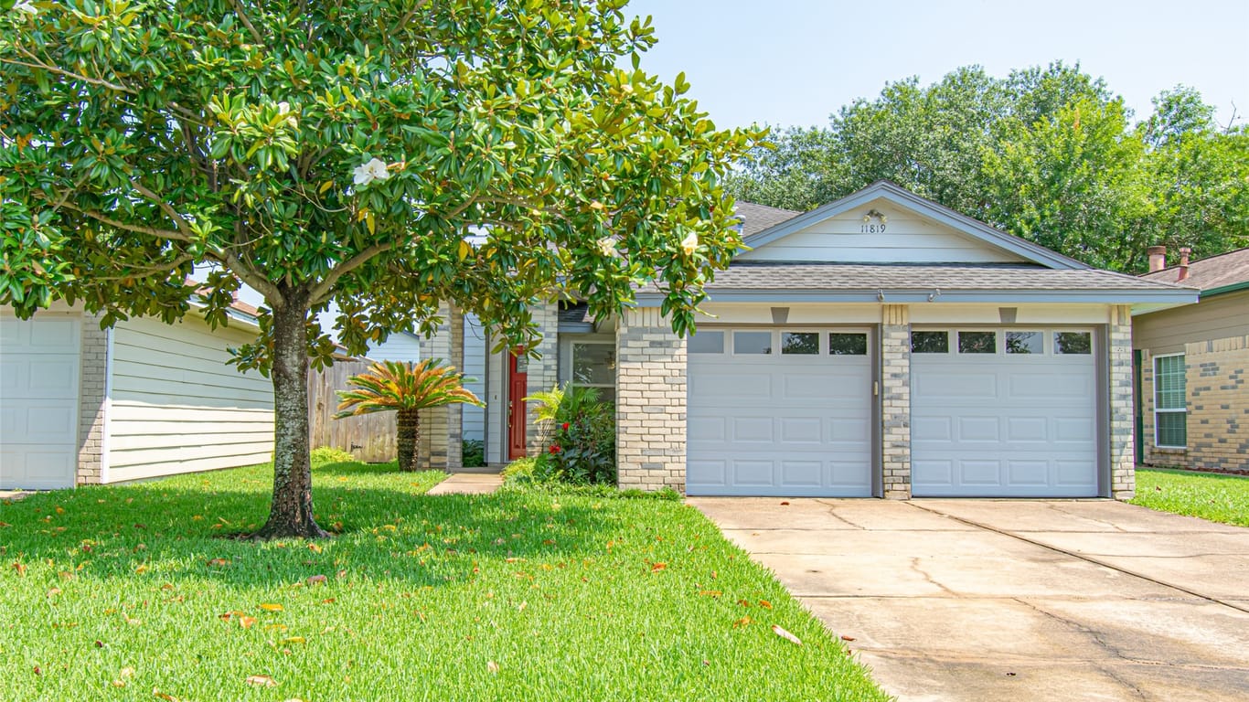 Tomball 2-story, 3-bed 11819 Oakner Drive-idx