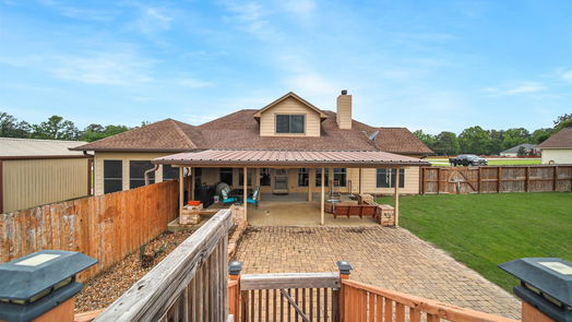 Willis 2-story, 4-bed 11457 Oak Springs Drive-idx