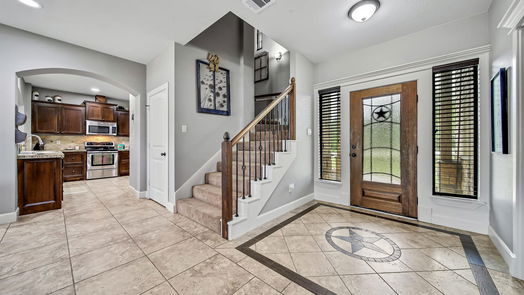 Willis 2-story, 4-bed 11457 Oak Springs Drive-idx