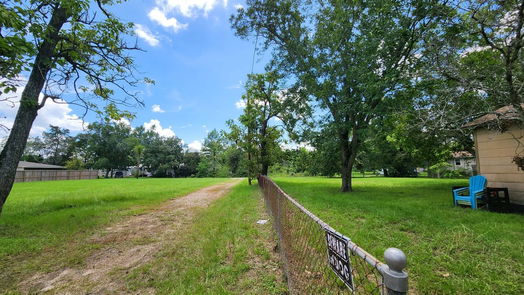 Willis 1-story, 2-bed 106 Runnels Street-idx