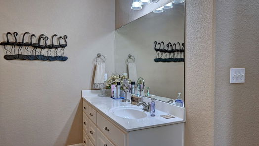 Willis null-story, 3-bed 19 Double Creek Drive-idx