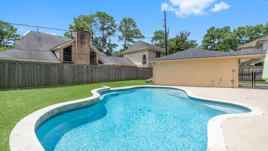 Houston 2-story, 4-bed 16111 Maplehurst Drive-idx