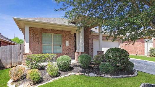 Spring 1-story, 3-bed 7326 Lyndhurst Village Lane-idx