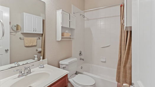 Spring 1-story, 3-bed 7326 Lyndhurst Village Lane-idx