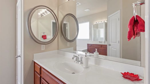 Spring 1-story, 3-bed 7326 Lyndhurst Village Lane-idx