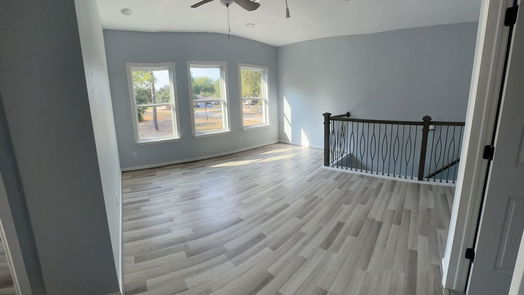Spring 2-story, 3-bed 17501 Deer Creek Drive-idx