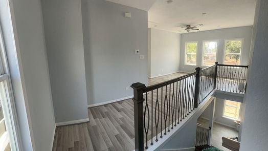 Spring 2-story, 3-bed 17501 Deer Creek Drive-idx
