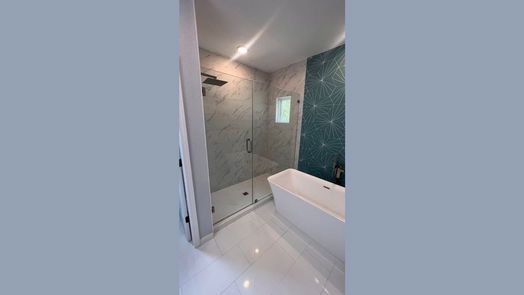 Spring 2-story, 3-bed 17501 Deer Creek Drive-idx