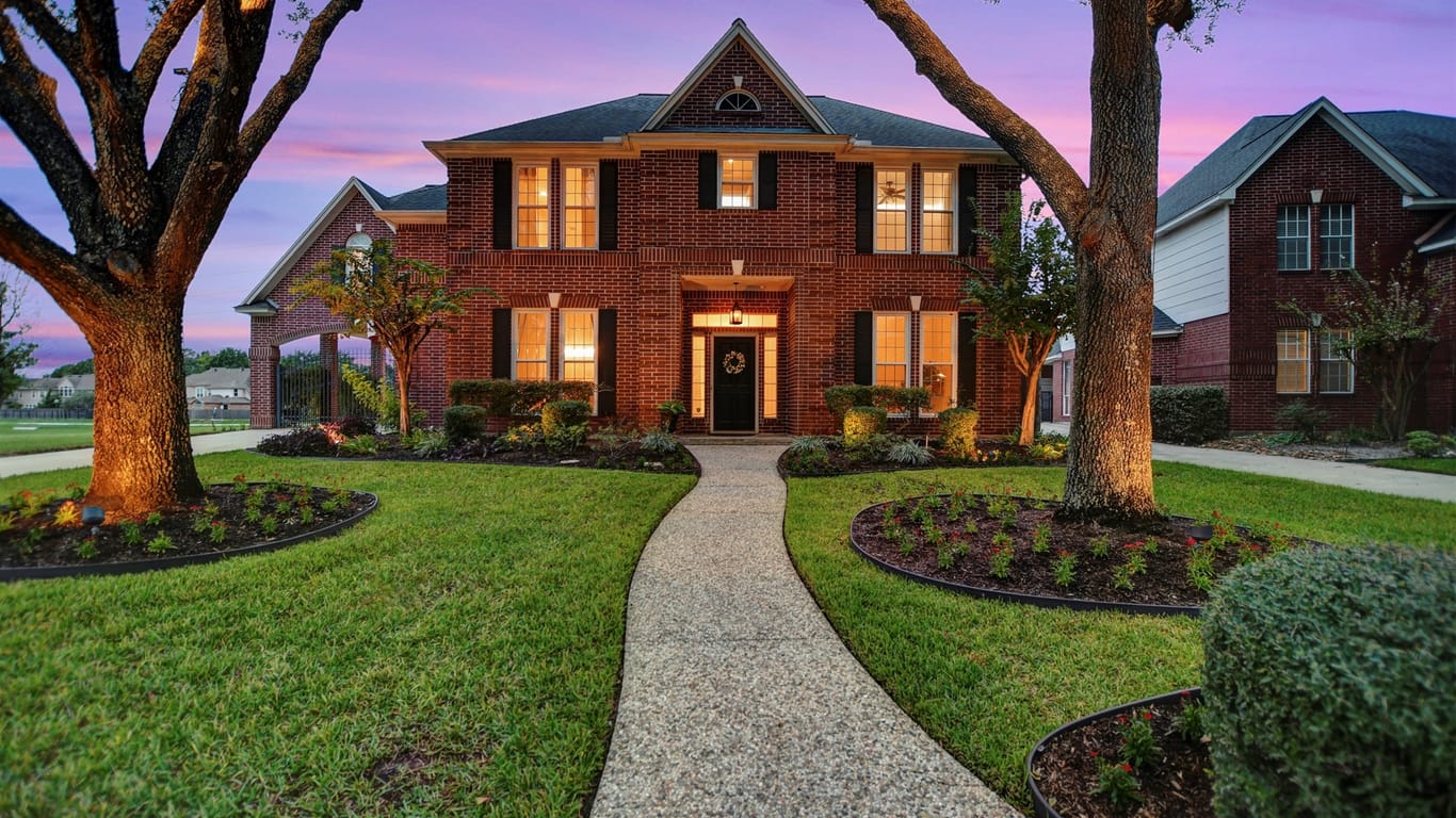 Spring 2-story, 4-bed 5510 Westbrook Oaks Way-idx