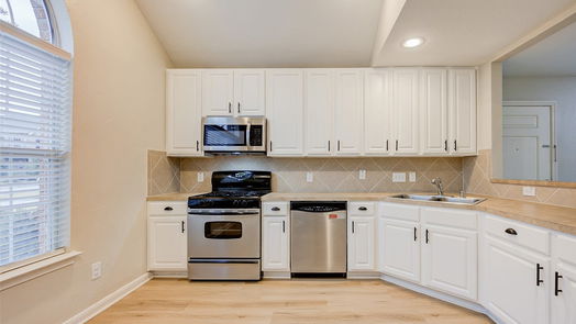 Spring 2-story, 3-bed 10620 Primo Place-idx