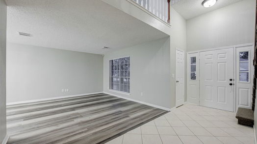 Spring 2-story, 3-bed 8807 Village Hills Drive-idx