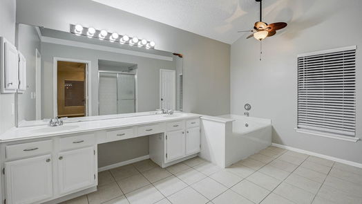 Spring 2-story, 3-bed 8807 Village Hills Drive-idx