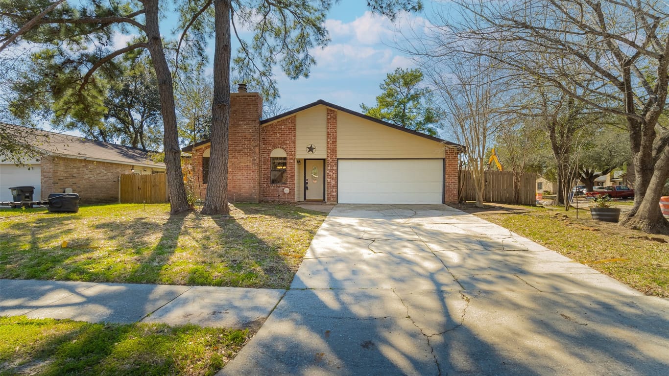 Spring 1-story, 3-bed 17423 Seven Pines Drive-idx
