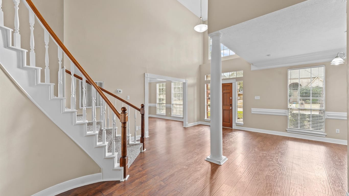 Spring 2-story, 5-bed 17206 Chagall Lane-idx