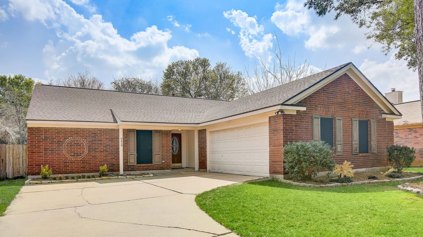 Spring 1-story, 3-bed 9419 Bayou Bluff Drive-idx